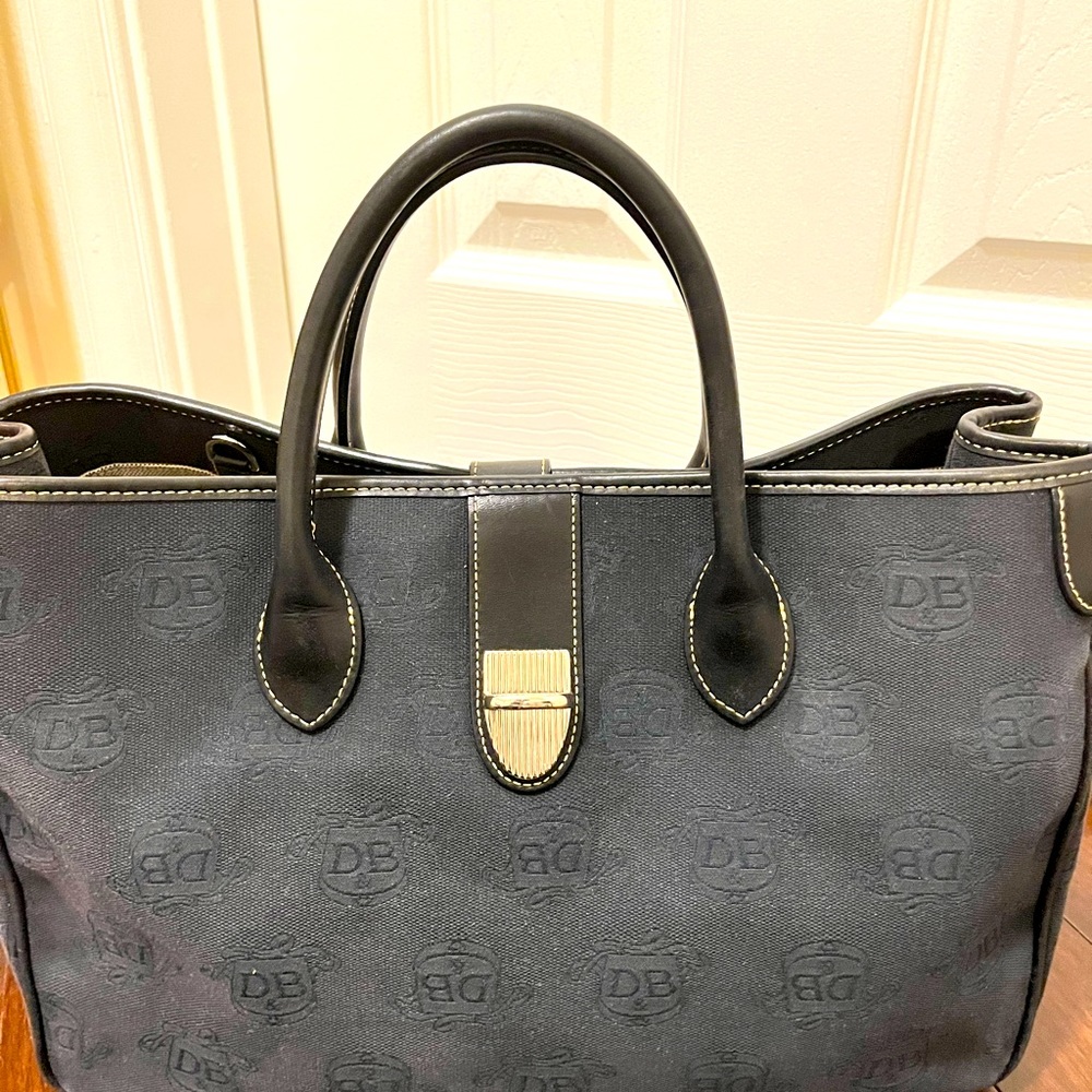 Dooney and Bourke Black Satchel Used Bag
